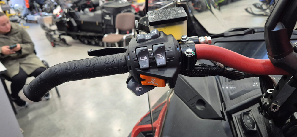 Снегоход AODES Snowcross 1000 WT 508mm LCD 10.25