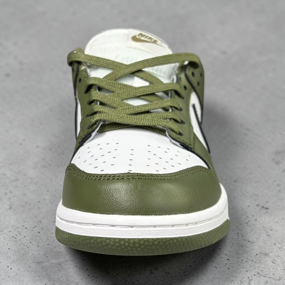Nike SB Dunk Low • Medium Olive