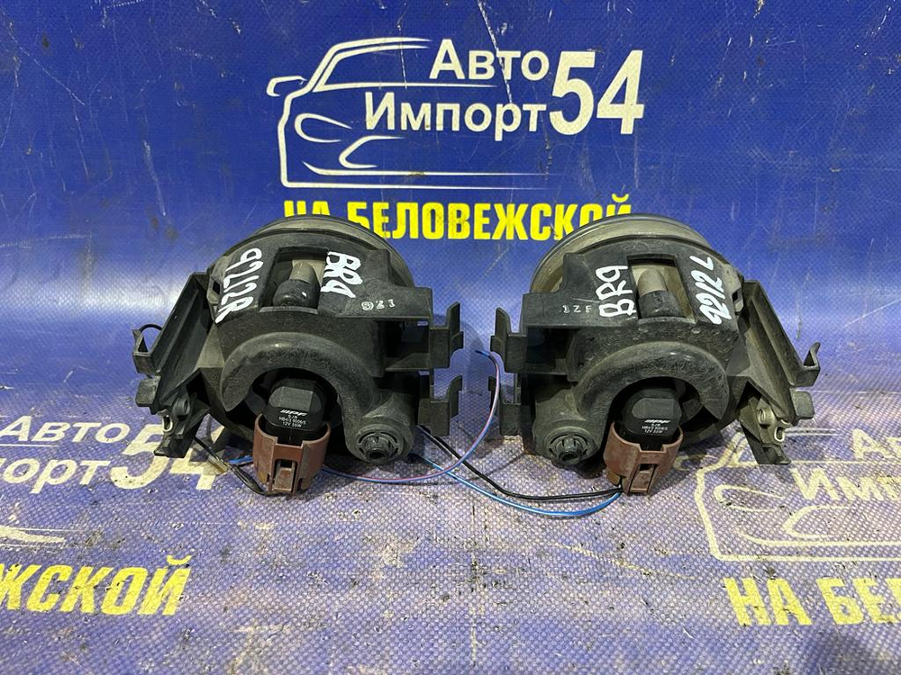 Туманка правая SUBARU OUTBACK 2009-2012