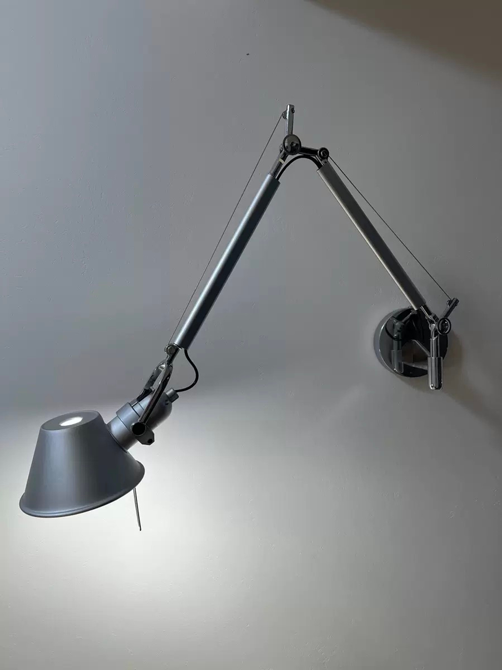 Wall design lamp Tolomeo Mini by Artemide