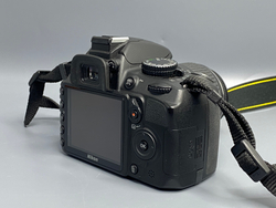 Nikon D3100 + 18-55mm — 6 500 кадров