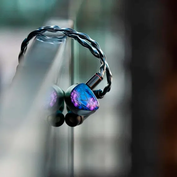 Noble Audio Knight
