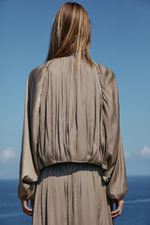 АТЛАСНЫЙ БОМБЕР — ZARA