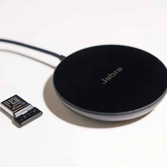 Jabra Evolve2 Buds USB-A MS Wireless Charging Pad Black