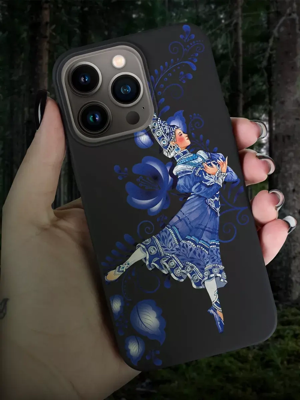 Чехол на iPhone 15 Pro с принтом