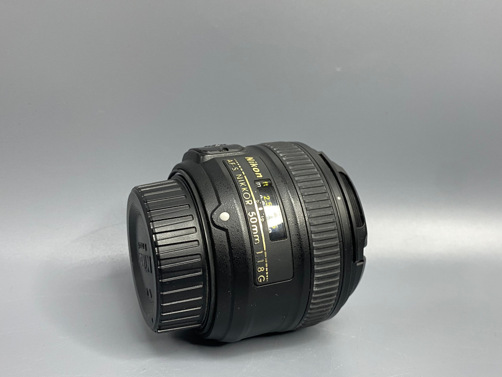 Nikon 50mm 1.8G Сломана диафрагма