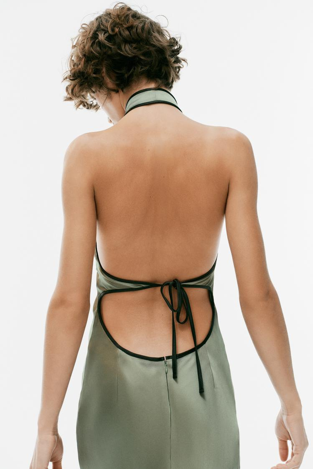 ZARA ПЛАТЬЕ МИДИ ЖАККАРД С НАВЕСНЫМИ ПЕТЛЯМИ, ЗЕЛЕНЫЙ