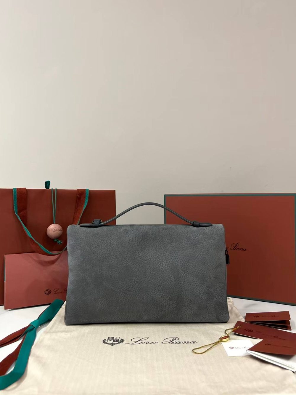 Клатч Loro Piana Extra Pouch L29