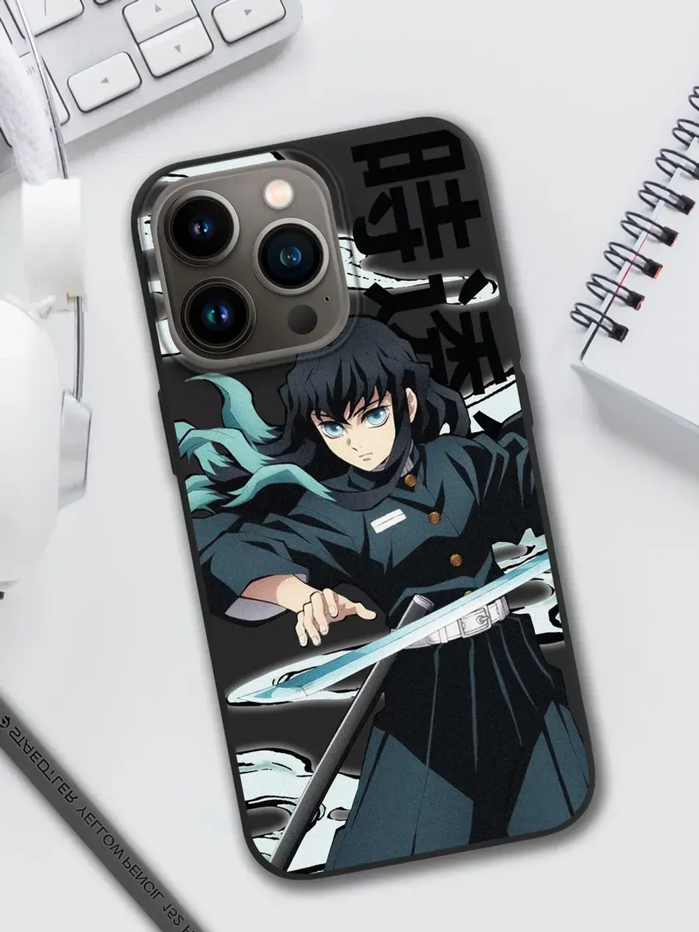 Чехол на iPhone 16 Pro