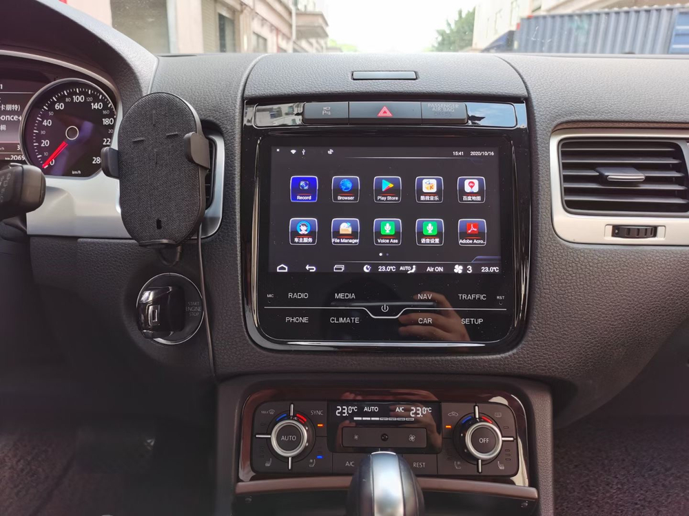 Установочный комплект для VW TOUAREG 2011-2018 RNS 850  KUBERG SL-V802