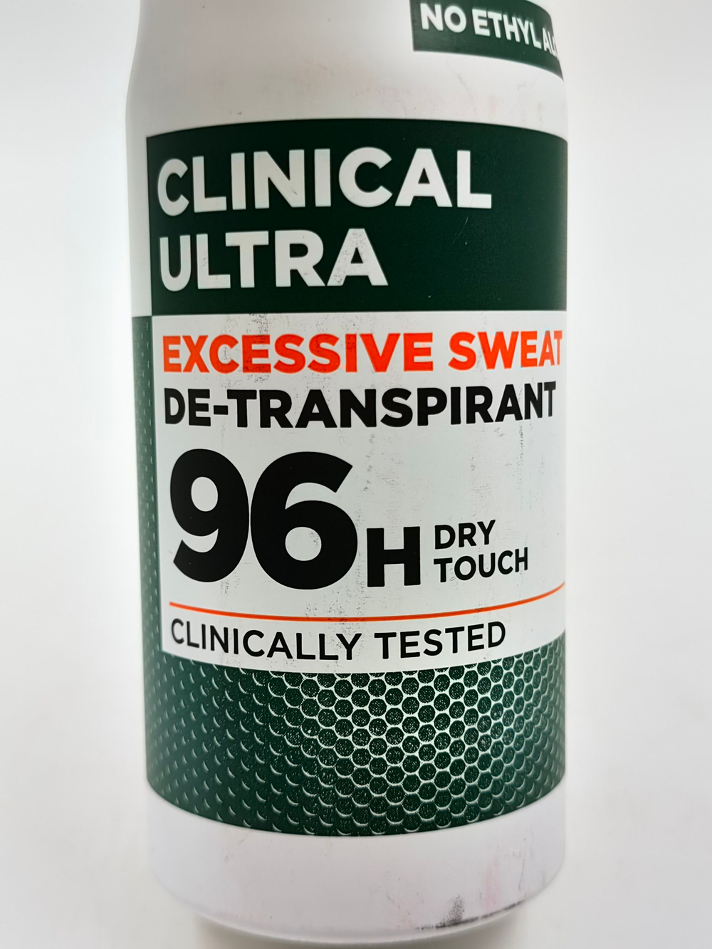 Дезодорант-антиперспирант спрей MEN EXPERT Clinical Ultra 96H, 150 мл (Франция)