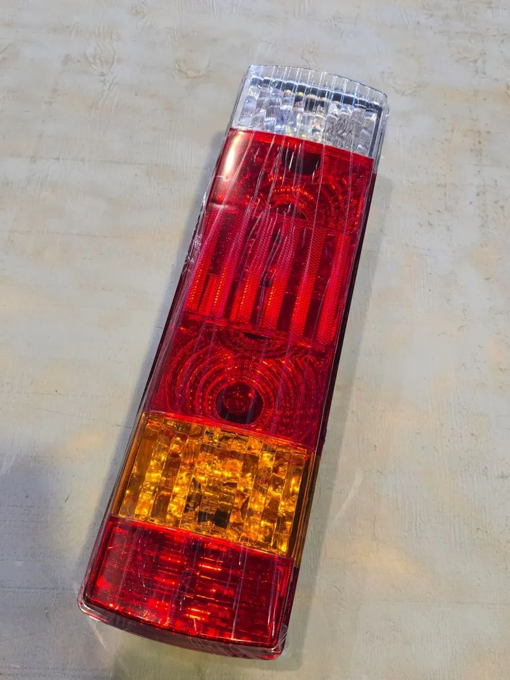 Фонарь задний левый FAW J6 (АТ2063) (AVTO-TECH)
