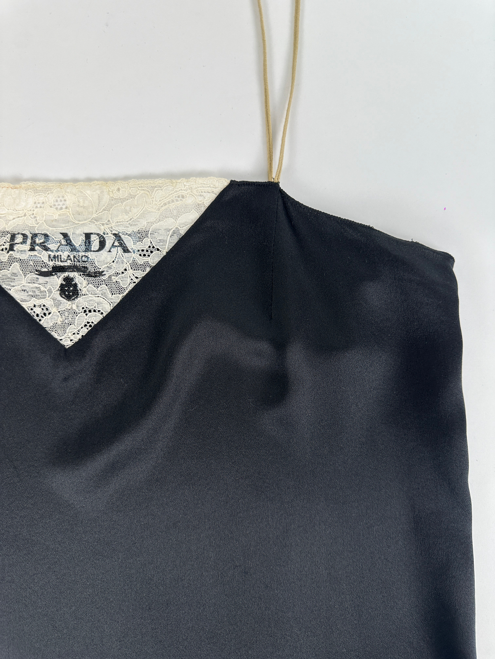 Топ Prada