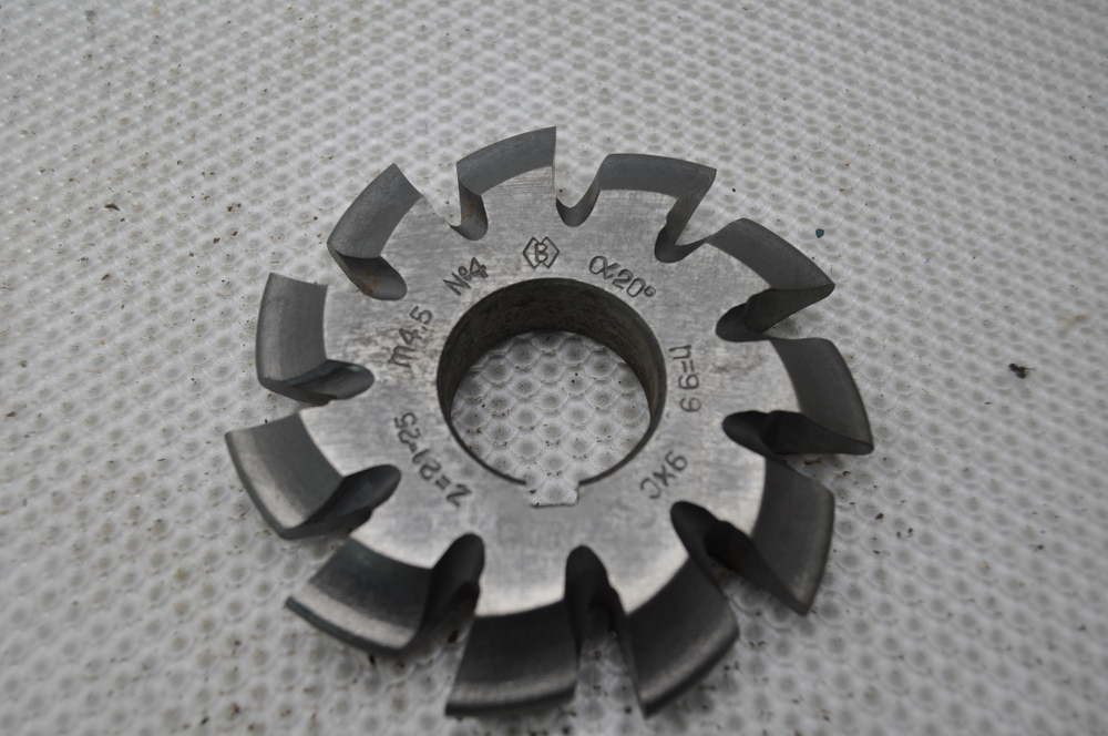 Фреза модульная М4,5 №4 (9ХС) z=11