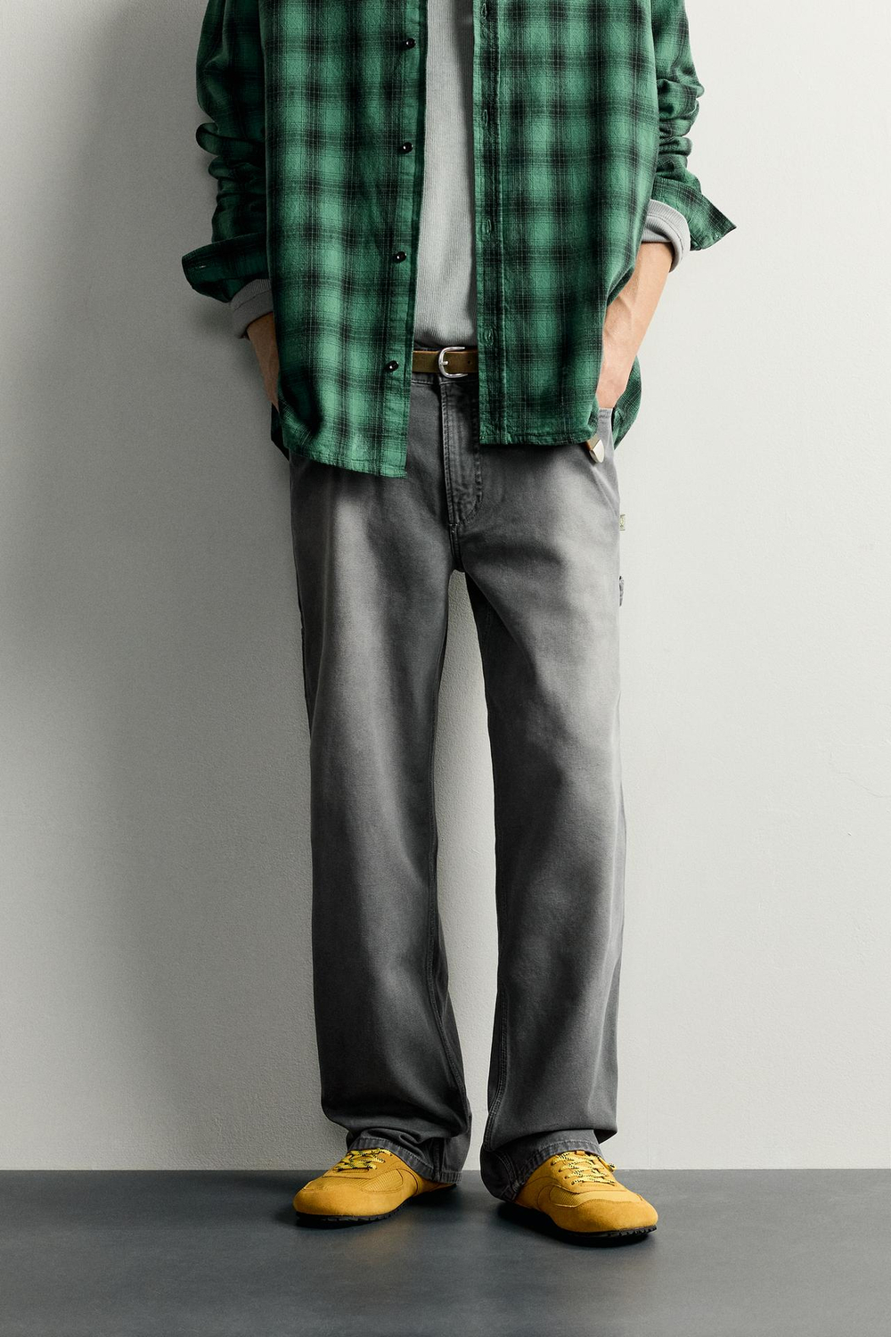 ZARA БРЮКИ RELAXED FIT С КАРМАНОМ КАРГО, ТЕМНО-СЕРЫЙ