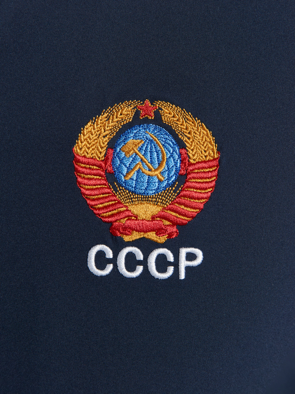 Спортивный костюм мужской изготовлен из легкой эластичной плащевой ткани. СССР 15M-RT-1743 темно-синий