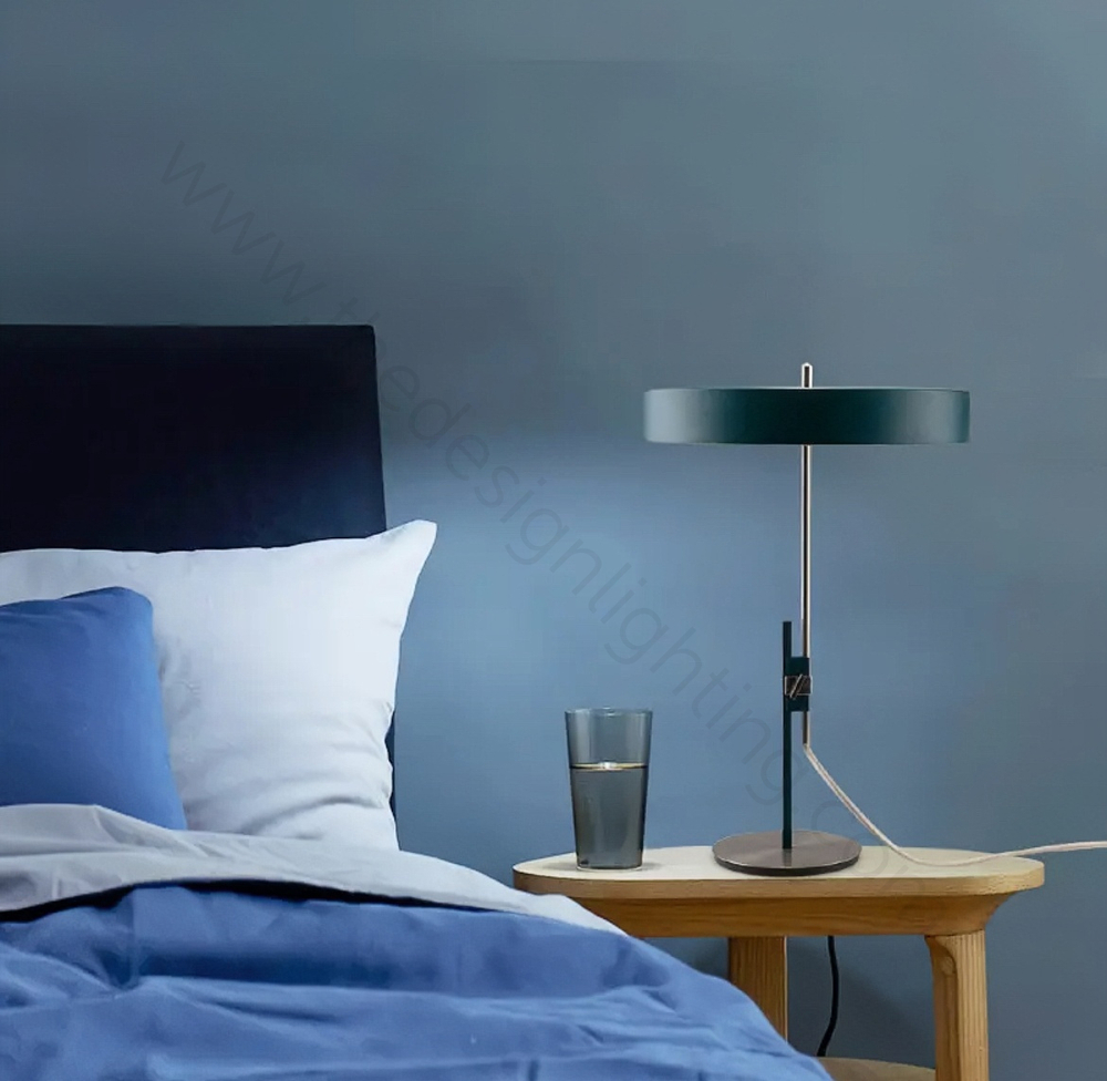 Table design lamp Isaaks