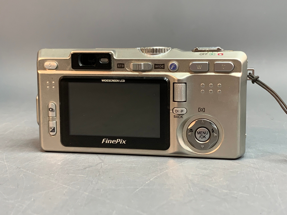 Fujifilm FinePix F810 неисправна матрица