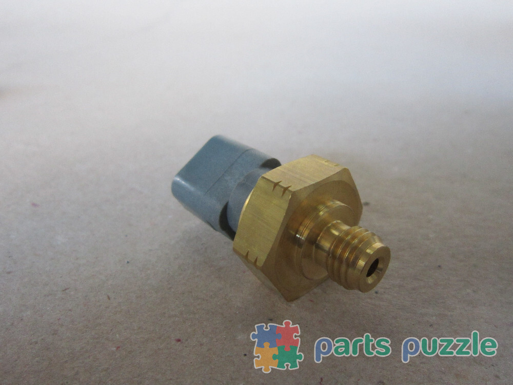 Датчик давления масла, оригинал / OIL PRESSURE SENSOR АРТ: T406711