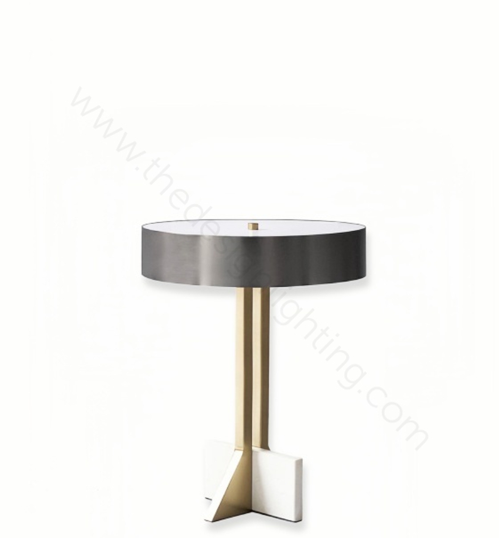 Table design lamp Tower by Square in Circle