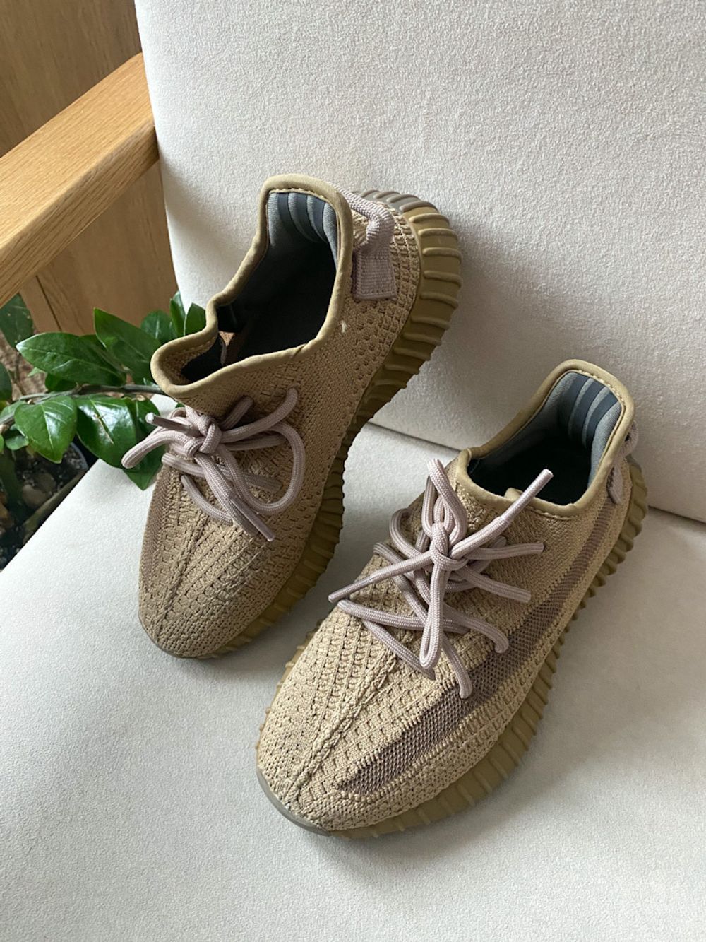 Кроссовки Adidas Yeezy, 34,5