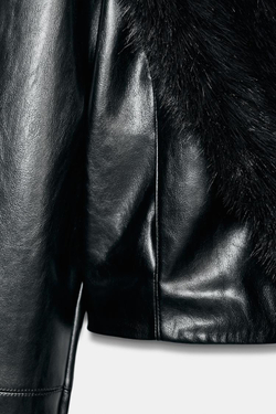 ZARA КУРТКА ИЗ ИСКУССТВЕННОЙ КОЖИ С КОНТРАСТНЫМ ВОРОТНИКОМ, ЧЕРНЫЙ