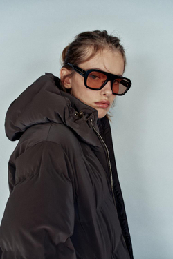 ZARA ВЕТРОЗАЩИТНЫЙ ПРОРЕЗИНЕННЫЙ АНОРАК С КАПЮШОНОМ, КОРИЧНЕВЫЙ