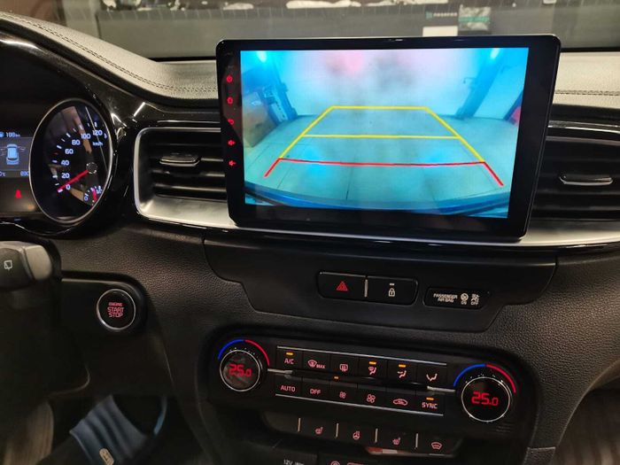 Магнитола для KIA Ceed 3 2018-2020 (CD) - Teyes CC3-2K-SPLIT QLed Android 10, Быстрая, 4G SIM-слот, CarPlay