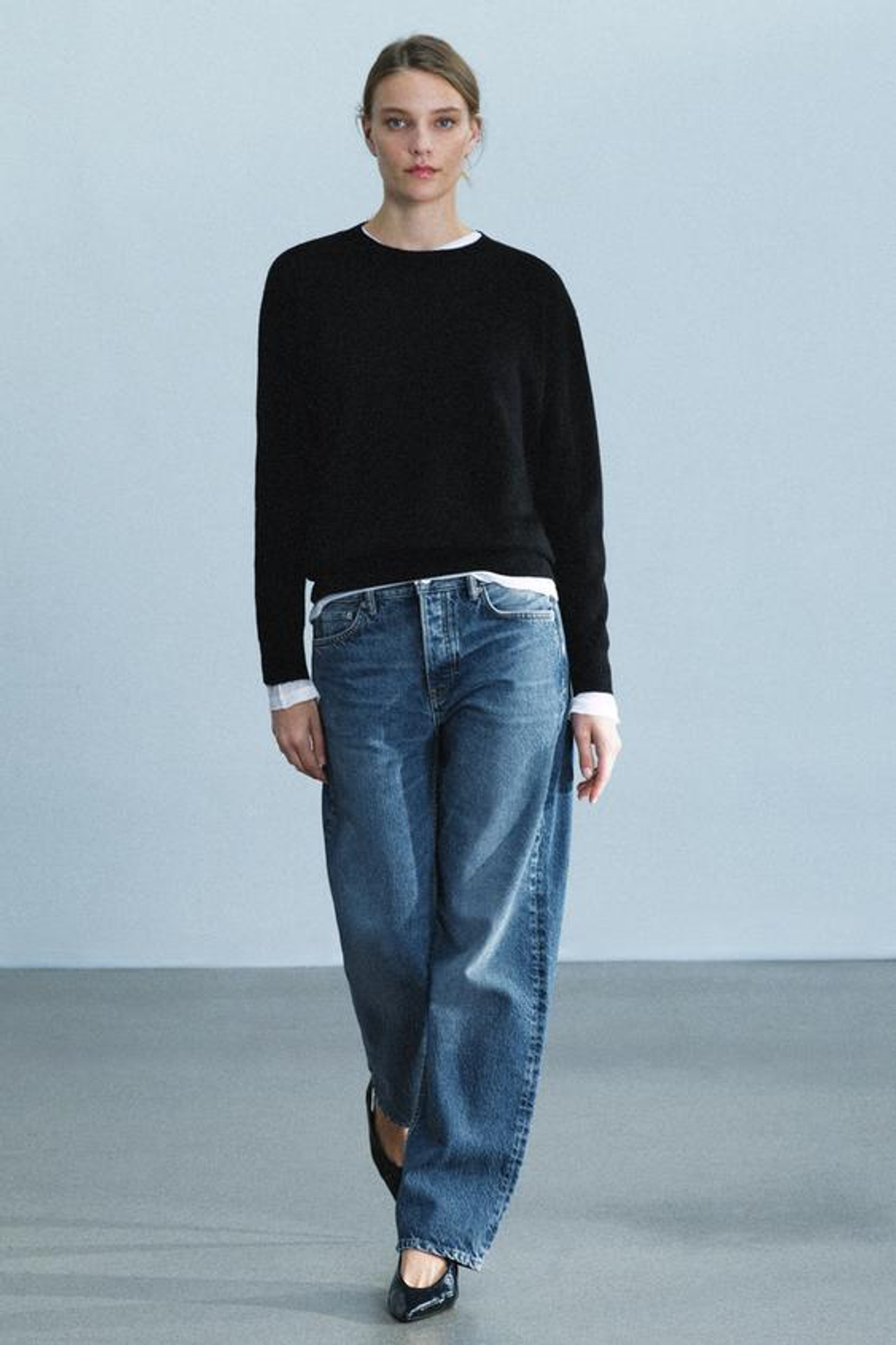 ZARA ДЖИНСЫ ZW COLLECTION ПРЯМОГО КРОЯ СО СРЕДНЕЙ ПОСАДКОЙ, СИНИЙ