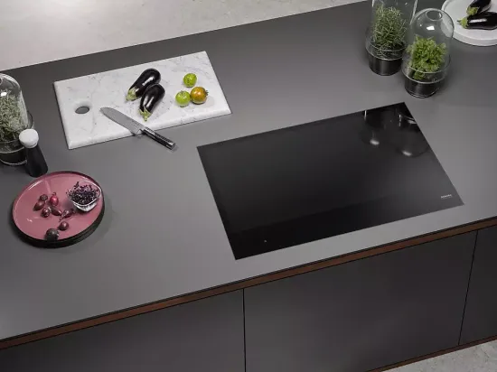 Индукционная варочная панель Miele KM7678 FL
