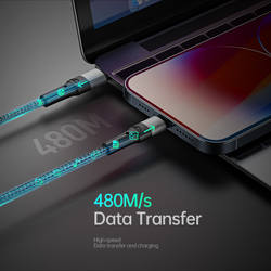 Кабель передачи данных с USB-C 3 в 1 в тканевой оплетке от Duzzona с разъемами USB-C, Lightning, Micro USB, серия A4 Cable, длина 1,3м