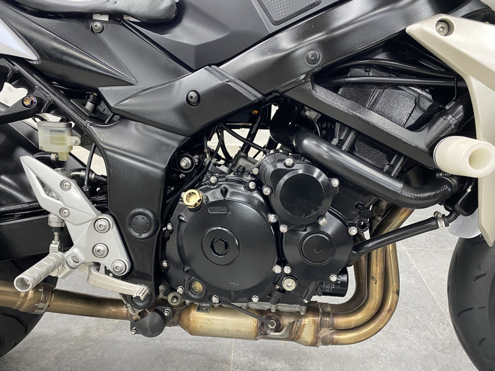 Suzuki GSR750 A , 2012