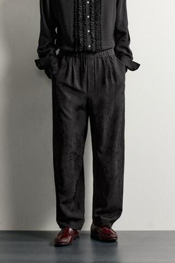 ZARA ЖАККАРДОВЫЕ СТРУЯЩИЕСЯ БРЮКИ С ЦВЕТОЧНЫМ ПРИНТОМ, ЧЕРНЫЙ