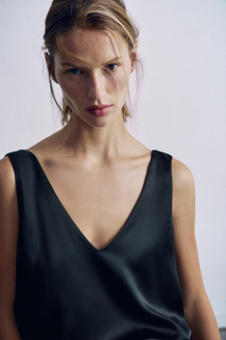 ZARA КОМБИНЕЗОН С РЕМНЕМ, ЧЕРНЫЙ