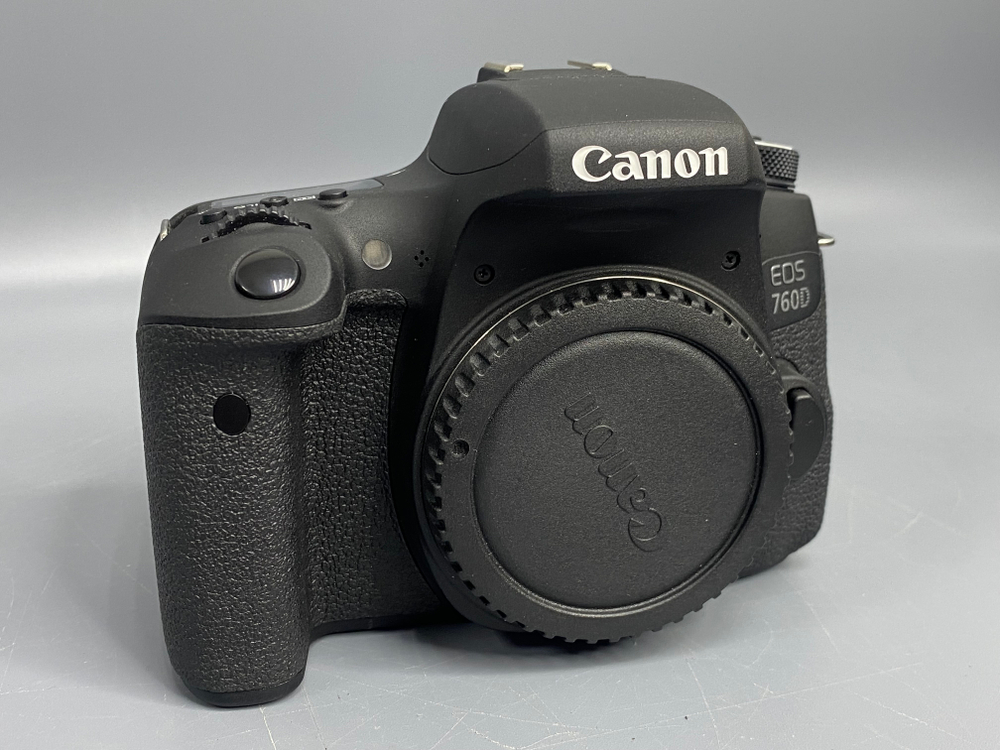 Canon EOS 760D