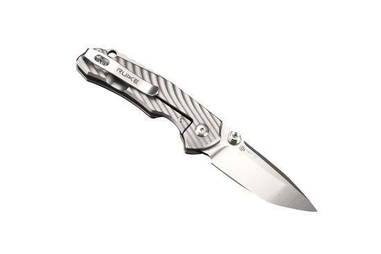 Складной нож Ruike M671-TZ c клинком из стали 154CM, рукоять титан