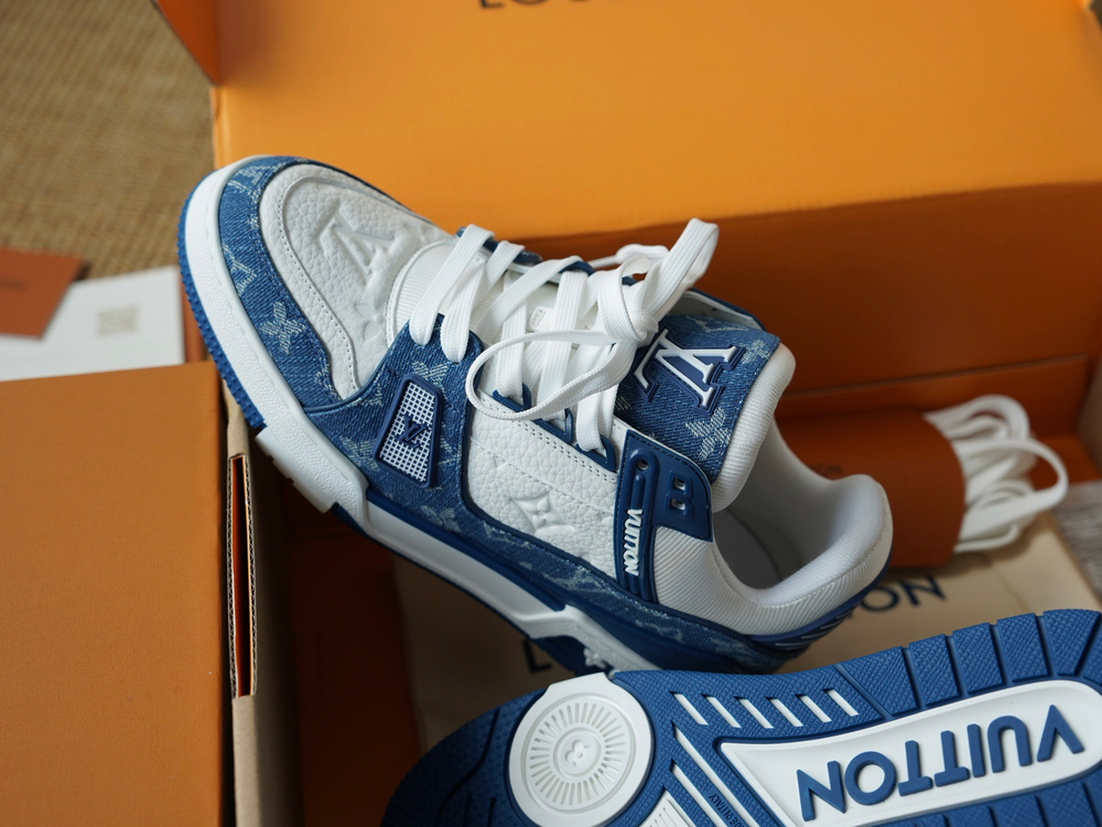 Кроссовки LV Trainer