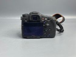 Sony A77