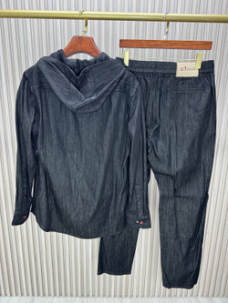 Джинсовый костюм Kiton