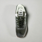 New Balance 574 • Green