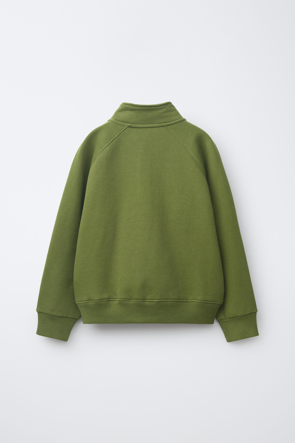ZARA ОДНОТОННАЯ ТОЛСТОВКА С НАШИВКОЙ, ЗЕЛЕНЫЙ