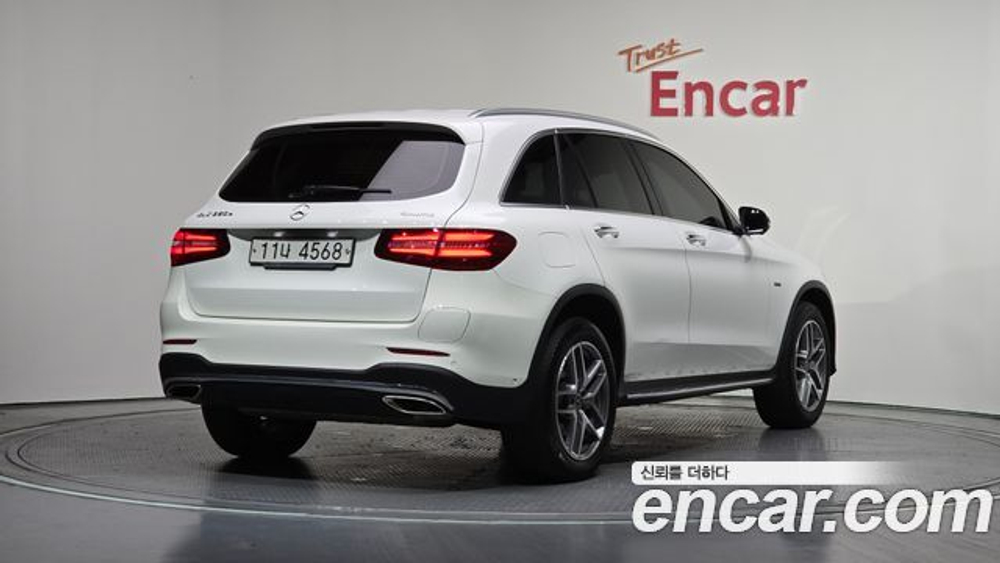 Mercedes-Benz GLC-Class GLC350e 4MATIC Premium — 2019