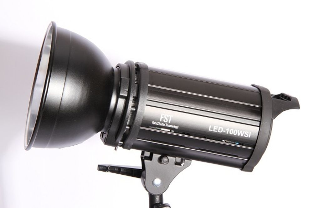 FST EF-100 (LED) Sun Light