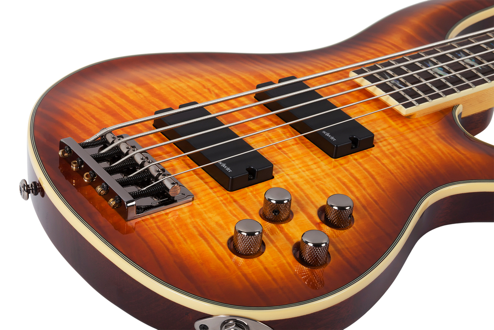 Бас-гитара Schecter Omen Extreme-5