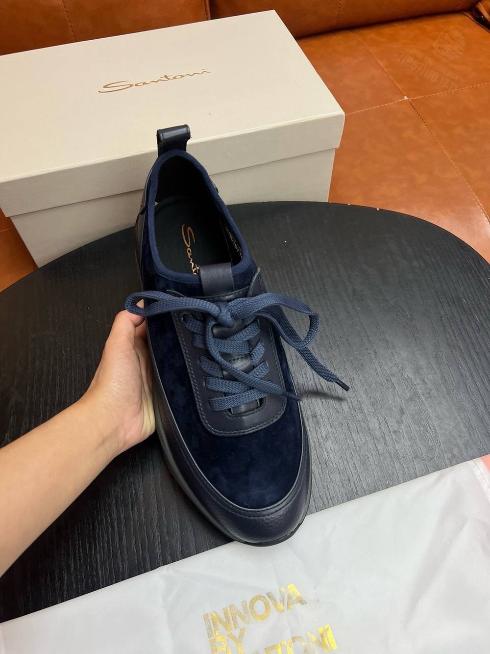 Кроссовки Santoni