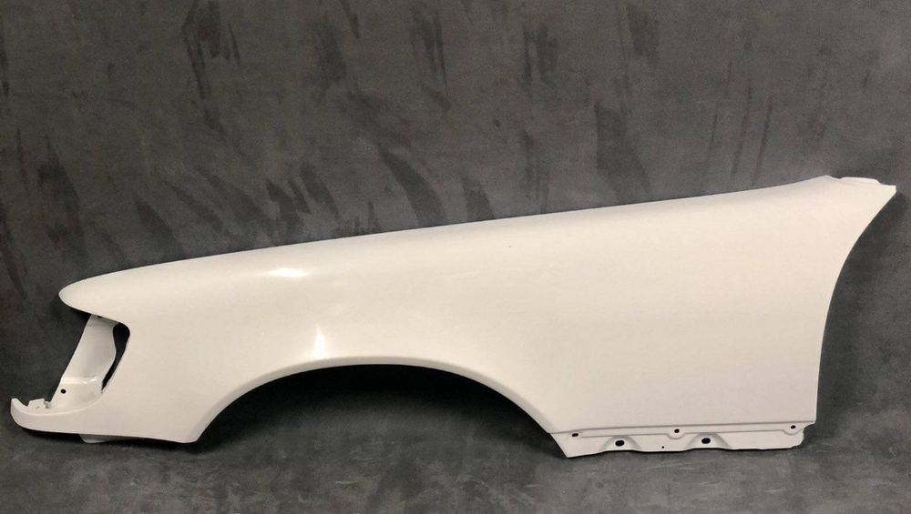 Передние крылья Mercedes S-klasse (W140) пластиков