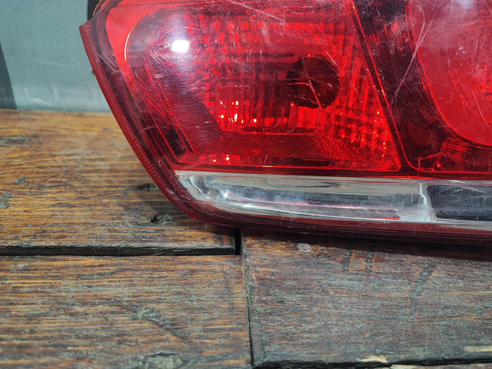Фонарь задний правый Kia Rio 3 (QB) 15-17 Б/У Оригинал 924044X600