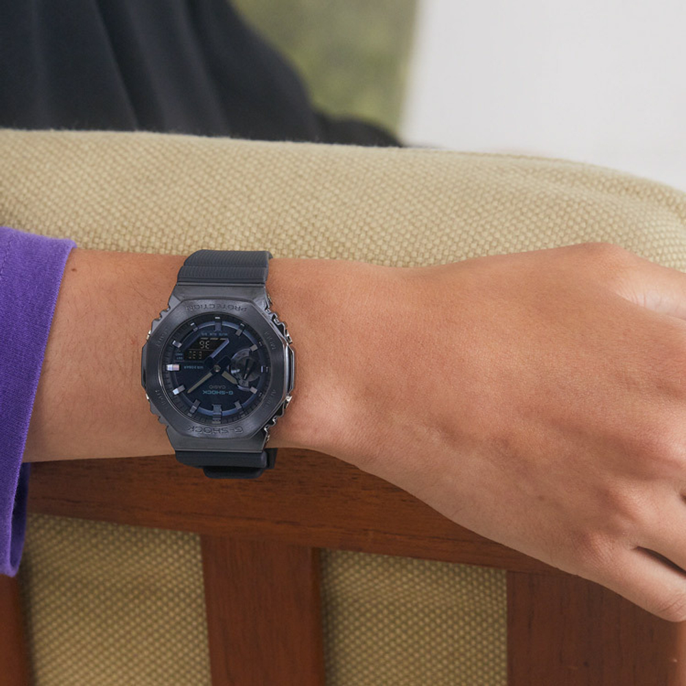 Часы Casio GM-2100N-2A