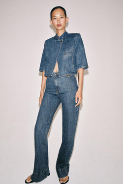 ZARA УКОРОЧЕННЫЙ ДЖИНСОВЫЙ БЛЕЙЗЕР ZW COLLECTION, СИНИЙ