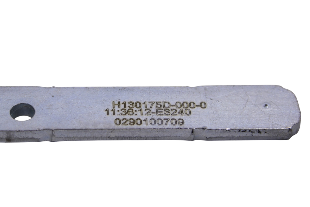 Петля дверцы 0290100709 духового шкафа Haier